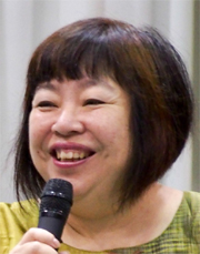 講師の加藤暁子氏