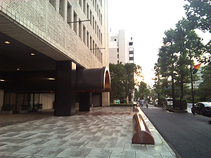 会場の日本プレスセンター